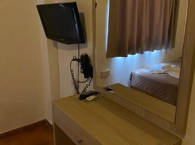 알렉시아 아파트먼트 4*