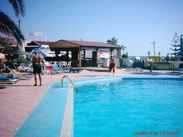 Alexia Apart Otel Aya Napa